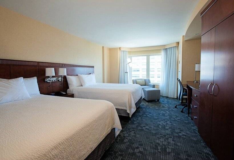 ２ダブルベッドのスタンダードルーム, Courtyard By Marriott Halifax Downtown