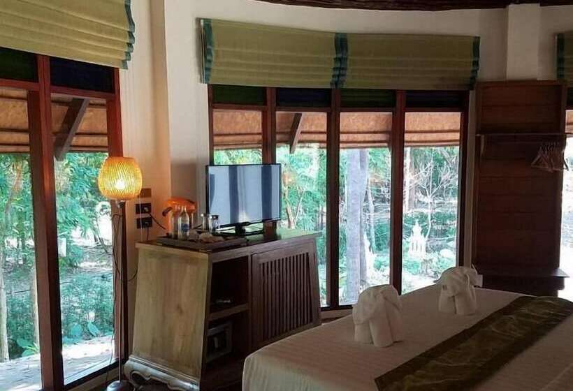 اتاق سوپریور, Chivapuri Beach Resort