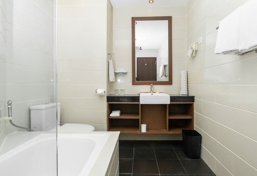Номер Executive, Swissbelinn Baloi Batam