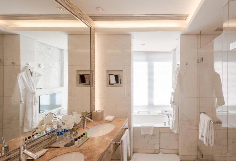 سوئیت اجرایی با تخت کینگ, The Westin Nanjing Xuanwu Lake