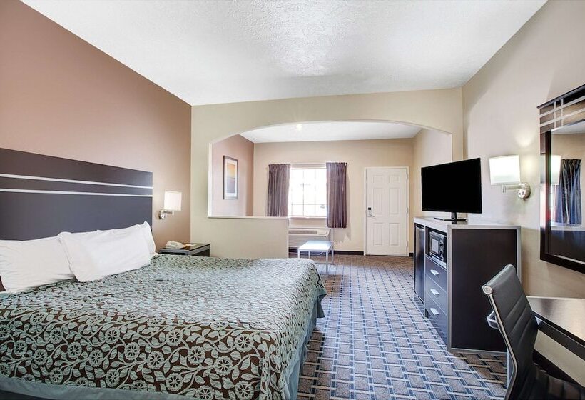 适合残疾人士使用的套间, Days Inn & Suites By Wyndham Houston North   Spring