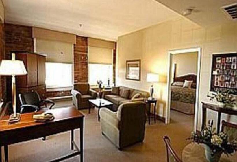 2 베드룸 디럭스 스위트, Hawthorn Extended Stay By Wyndham Rome