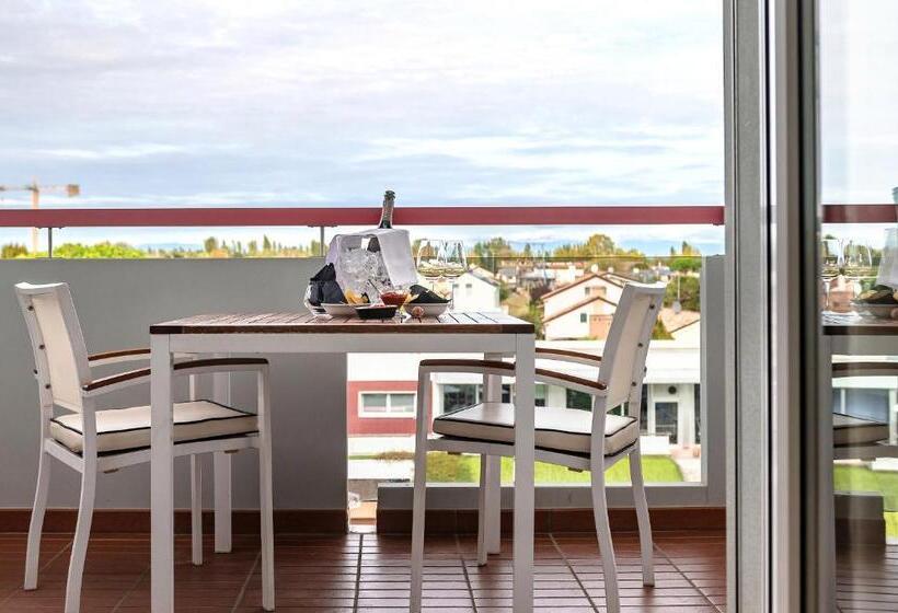 Люкс 2 Спальни, Domino Suite Hotel & Residence