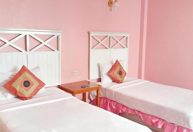 Номер Deluxe, Sri Chumphon