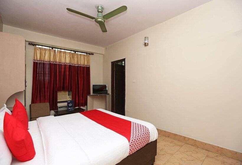 디럭스 룸, Hotel Udupi Inn
