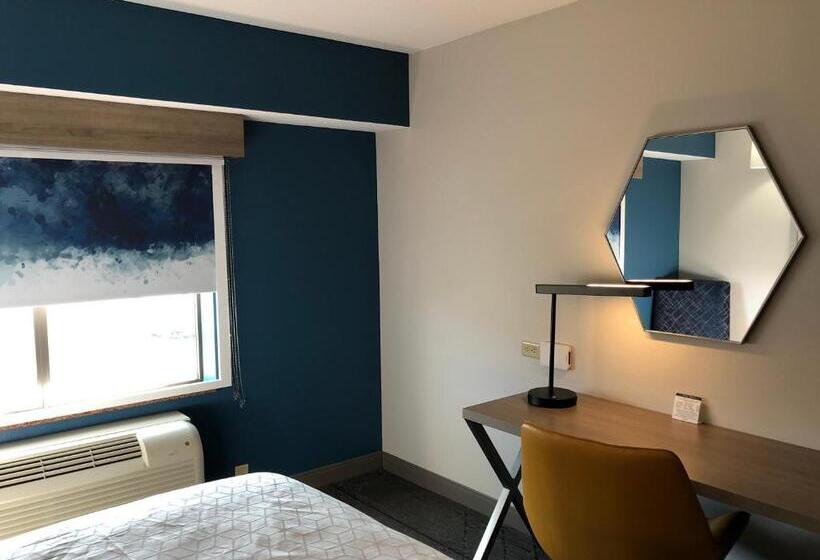 套房, Holiday Inn Express & Suites Donegal, An Ihg