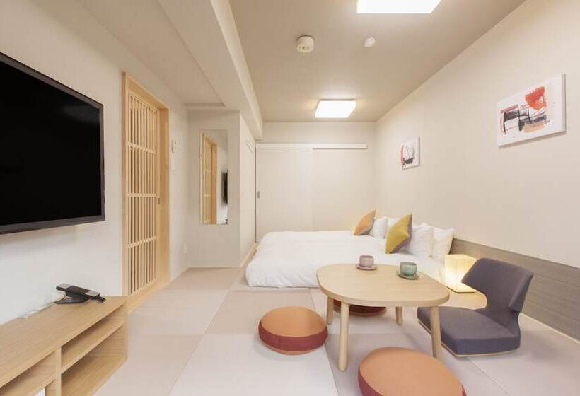 Четырехместный Номер Стандарт, Tokyu Stay Meguroyutenji