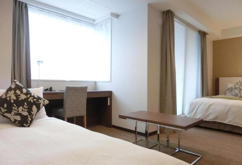 Номер Стандарт Трехместный, Tokyu Stay Yoga