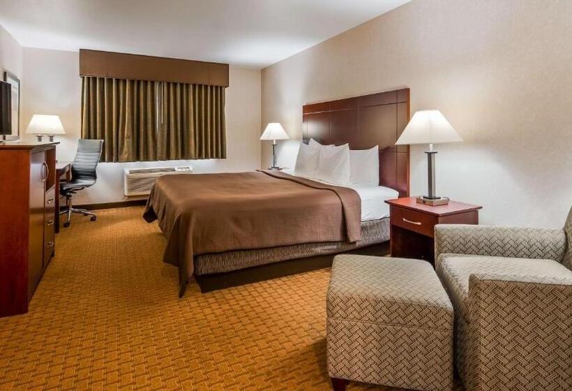 Люкс Кровать Кинг, Best Western Wittenberg Inn