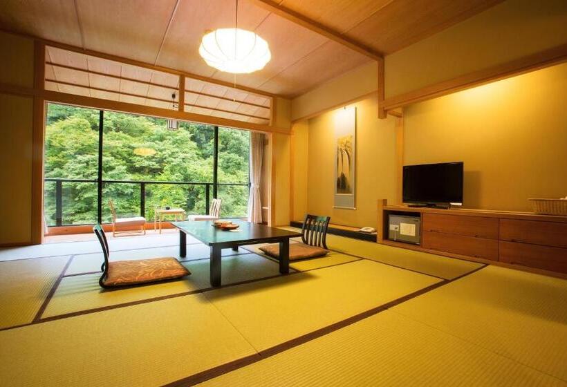 Номер Superior Вид на Реку, Osawa Onsen Sansuikaku