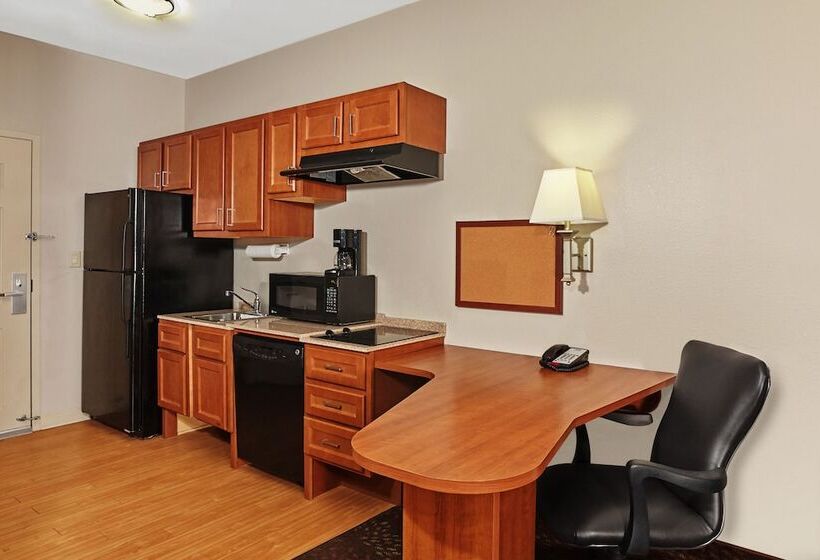 Люкс Адаптированный для Инвалидов, Candlewood Suites Milwaukee Airport   Oak Creek, An Ihg