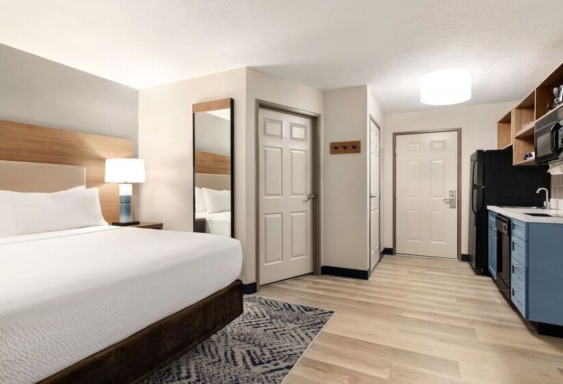 Студия Стандарт, Candlewood Suites Boise Meridian, An Ihg
