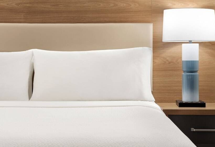 Студия Стандарт, Candlewood Suites Boise Meridian, An Ihg