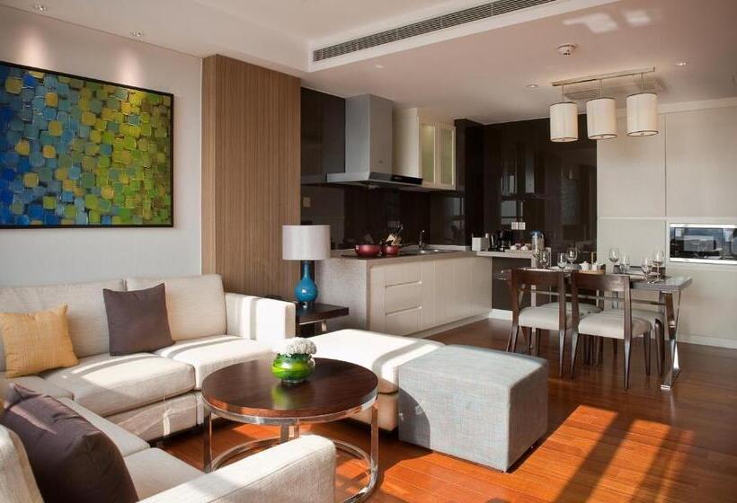 سوئیت 2 خوابه, Crowne Plaza Shanghai Anting Auto City