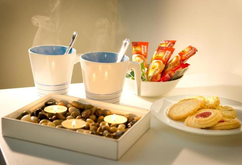 Номер Стандарт Трехместный, Attendo Park Hotell