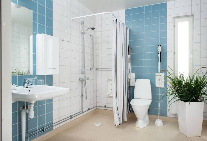 Номер Стандарт Трехместный, Attendo Park Hotell