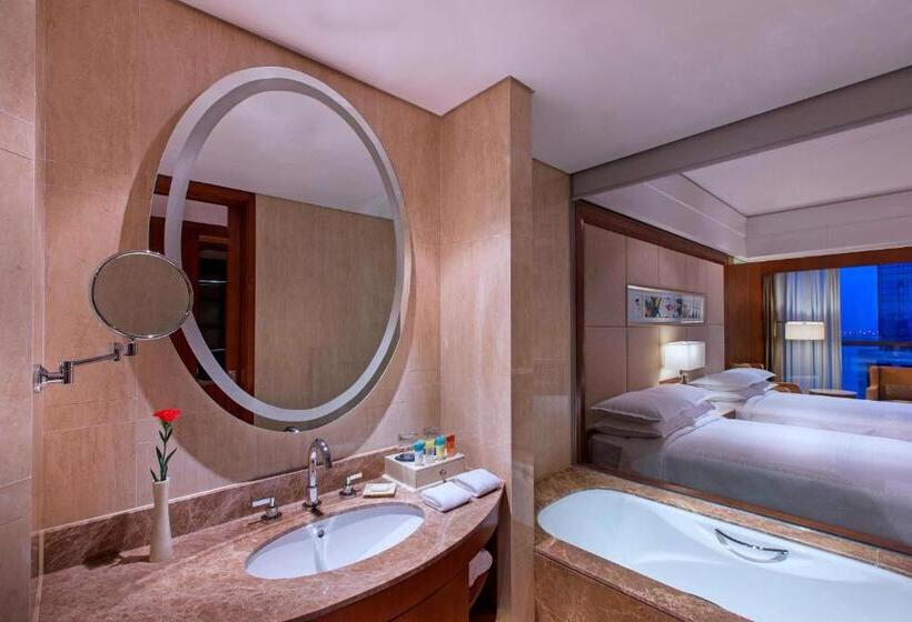 Стандартный Номер Кровать Кинг, Four Points By Sheraton Suzhou