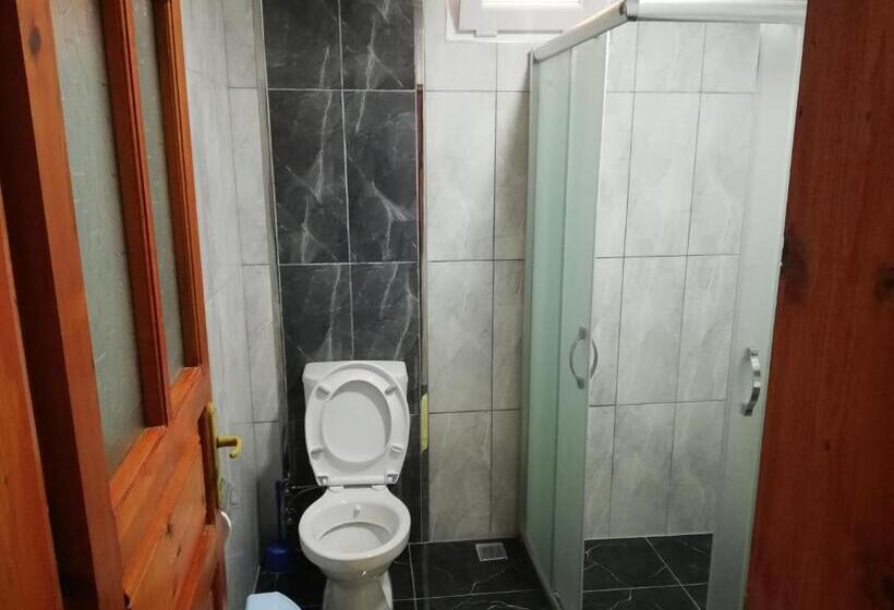 Семейный Номер, Ugur Pansiyon Bungalows