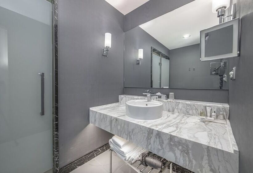 اتاق استاندارد, Radisson Blu Hotel Batumi