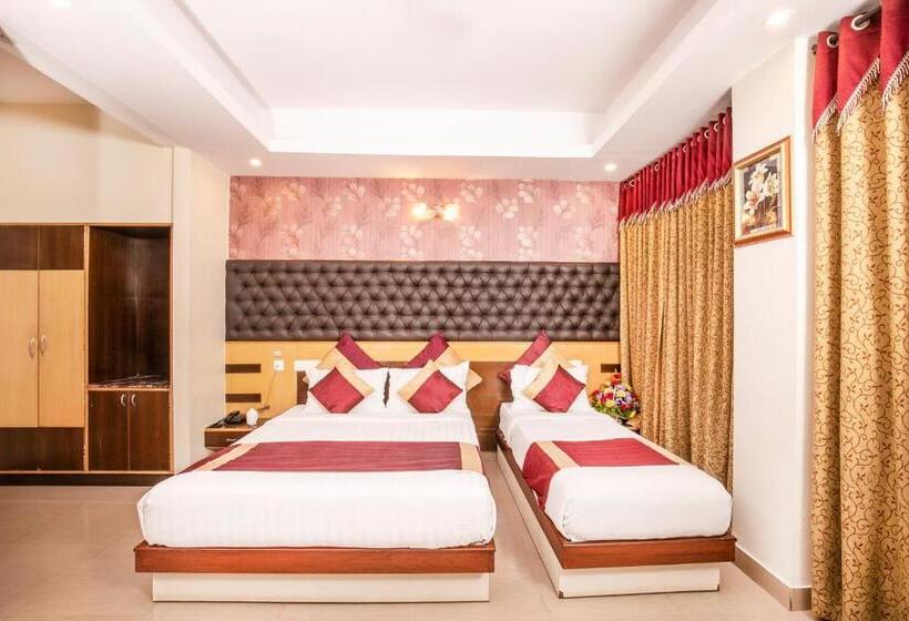 Premium Kamer, Aishwarya Residency