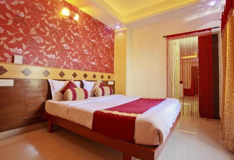 Suite, Aishwarya Residency