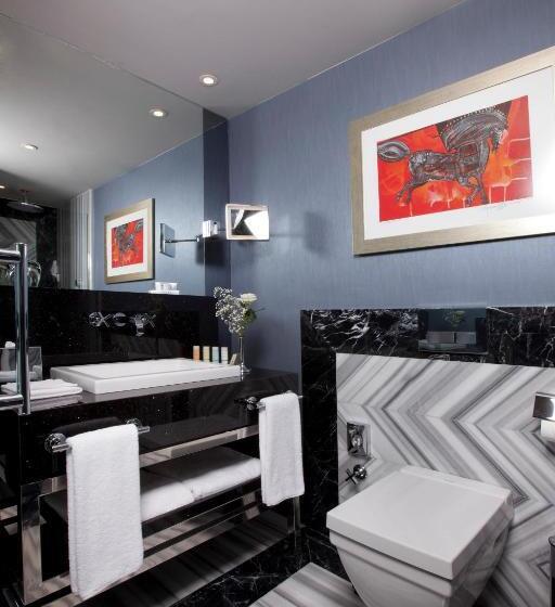 景色の見えるジュニアスイート, Radisson Blu Hotel Istanbul Pera