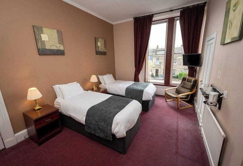 Номер Стандарт, Hampton Hotel By Greene King Inns