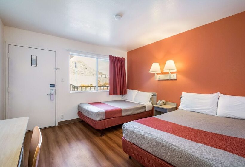 Номер Стандарт 2 Двуспальные Кровати, Motel 6 Wendover