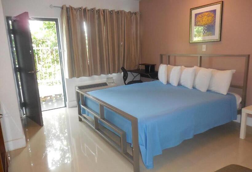 Номер Стандарт, Shalimar Motel
