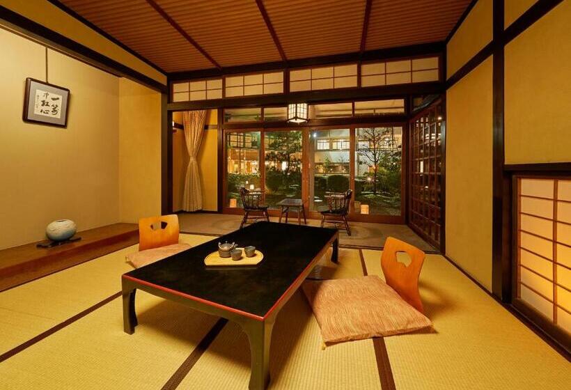 Номер Стандарт, Ooedo Onsen Monogatari Premium Saiki Bekkan