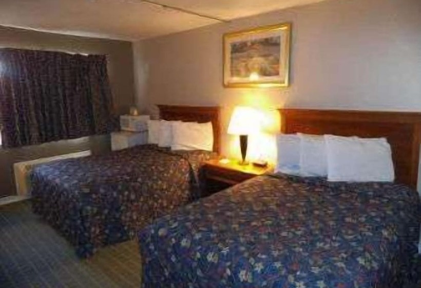 Номер Стандарт, Days Inn By Wyndham West Branch Iowa City Area