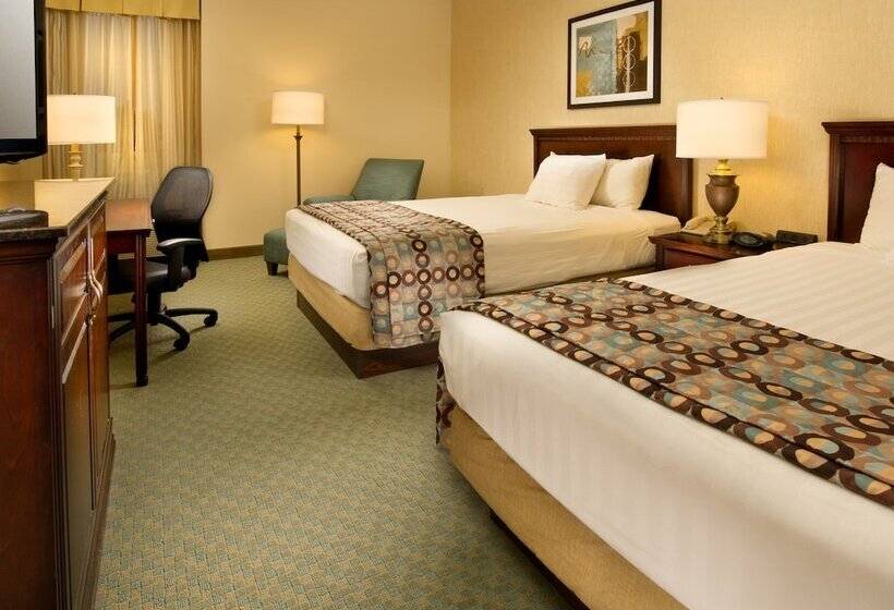Номер Deluxe, Drury Inn & Suites Jackson Ridgeland