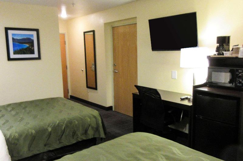 Стандартный Номер Кровать Кинг, Quality Inn & Suites Near Nas Fallon