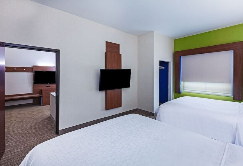 Люкс 2 Спальни, Holiday Inn Express & Suites Longview South I 20, An Ihg