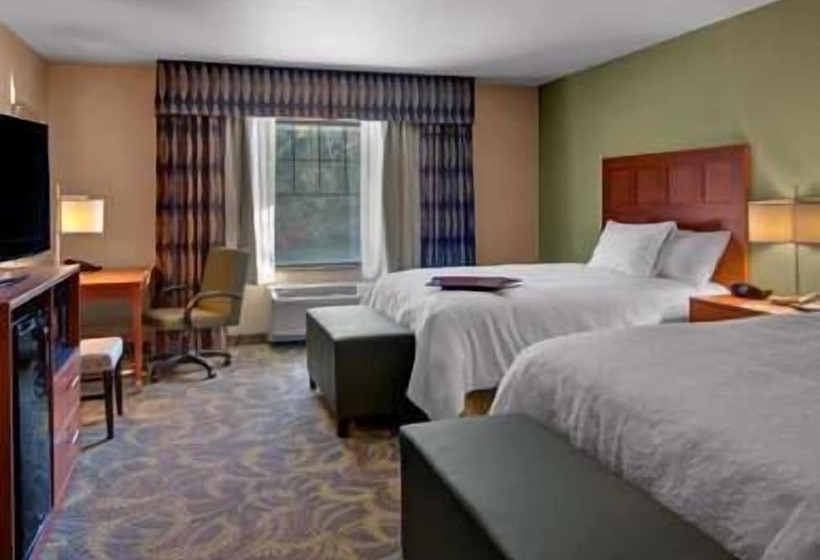 Номер Стандарт 2 Двуспальные Кровати, Hampton Inn And Suites Astoria