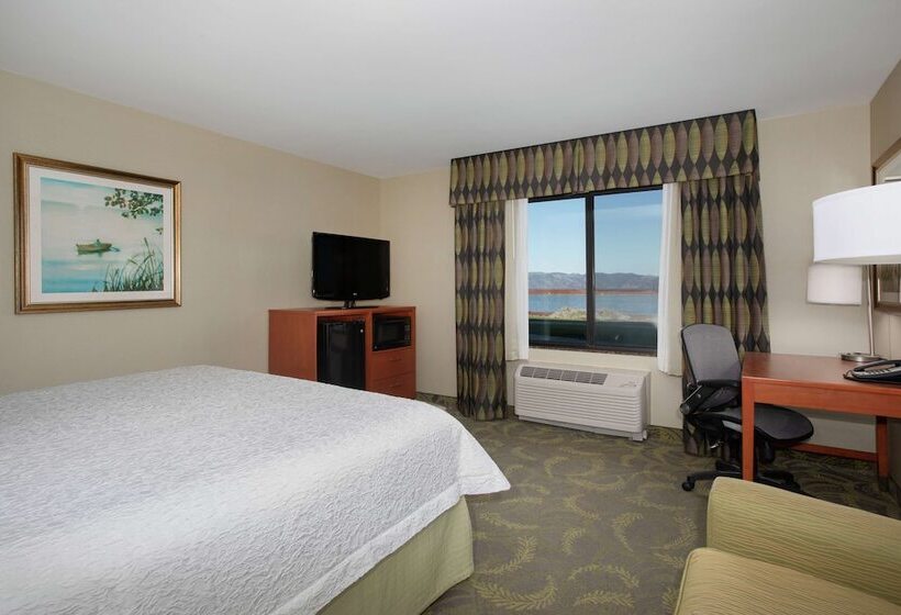 Номер Стандарт Двуспальная Кровать, Hampton Inn And Suites Astoria