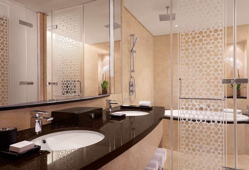 Люкс Повышенной Комфортности, Conrad Dubai