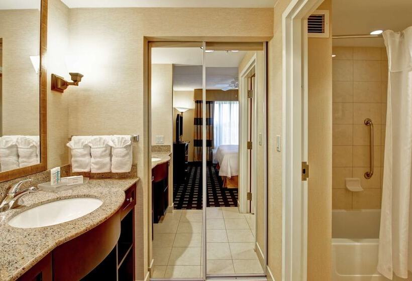 套房, Homewood Suites By Hilton Toronto Airport Corporate Centre