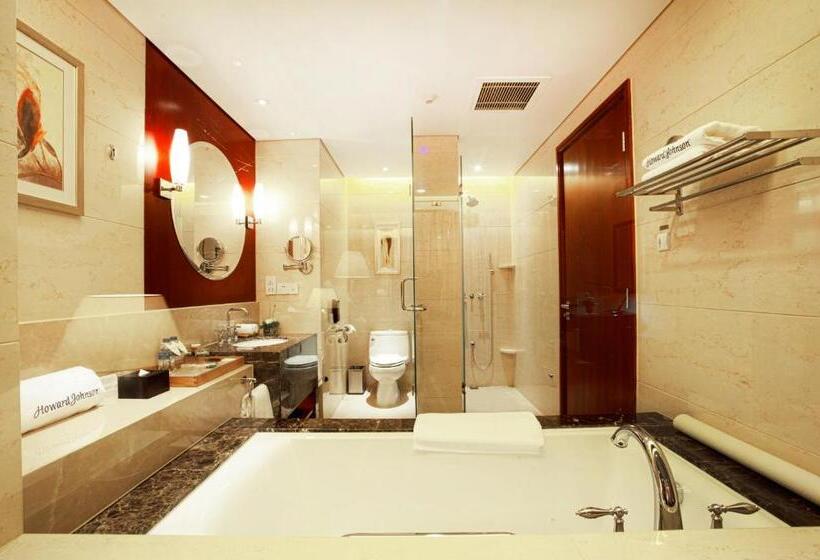 Номер Executive, Howard Johnson Tropical Garden Plaza Kunming