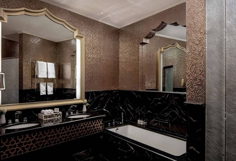 프리미엄 룸, Waldorf Astoria Ras Al Khaimah