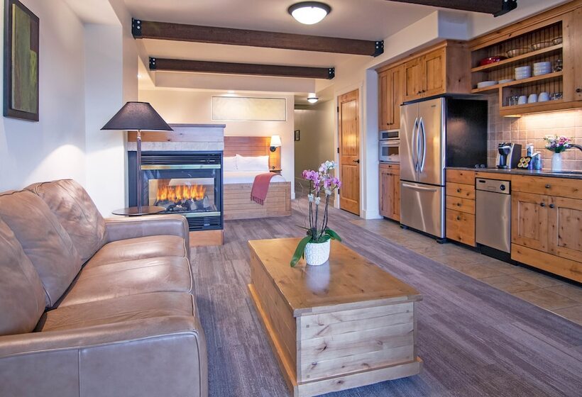 Люкс Deluxe Вид на Горы, Newpark Resort