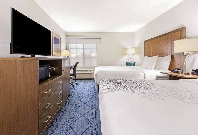Номер Deluxe, La Quinta By Wyndham Ne Long Beach/cypress