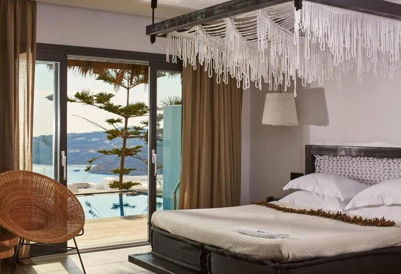 Люкс с Бассейном, Myconian Utopia Relais & Chateaux