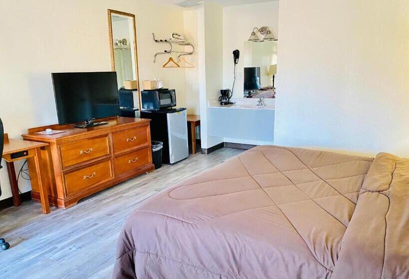 Номер Superior, Ozark Inn & Suites