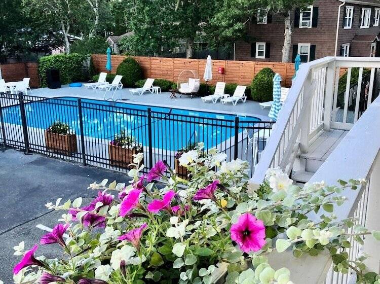 Номер Стандарт, Ocean Breeze Motel