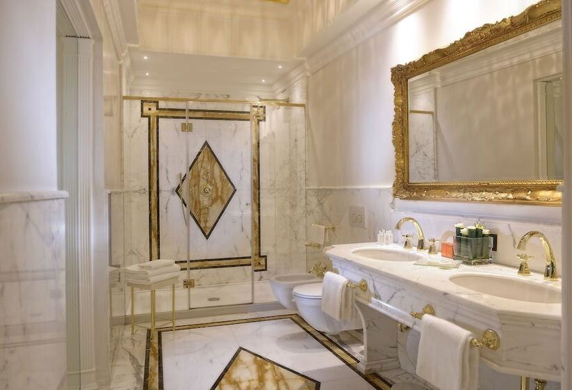 سوئیت با چشم‌انداز, Ai Reali   Small Luxury Hotels Of The World
