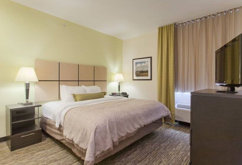 Люкс, Candlewood Suites San Marcos, An Ihg