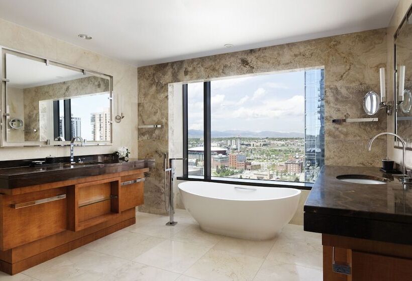 Люкс Премиум, Four Seasons Hotel Denver