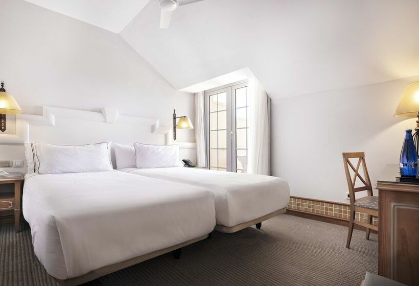 带海景的标准房, Meliá Isla Canela
