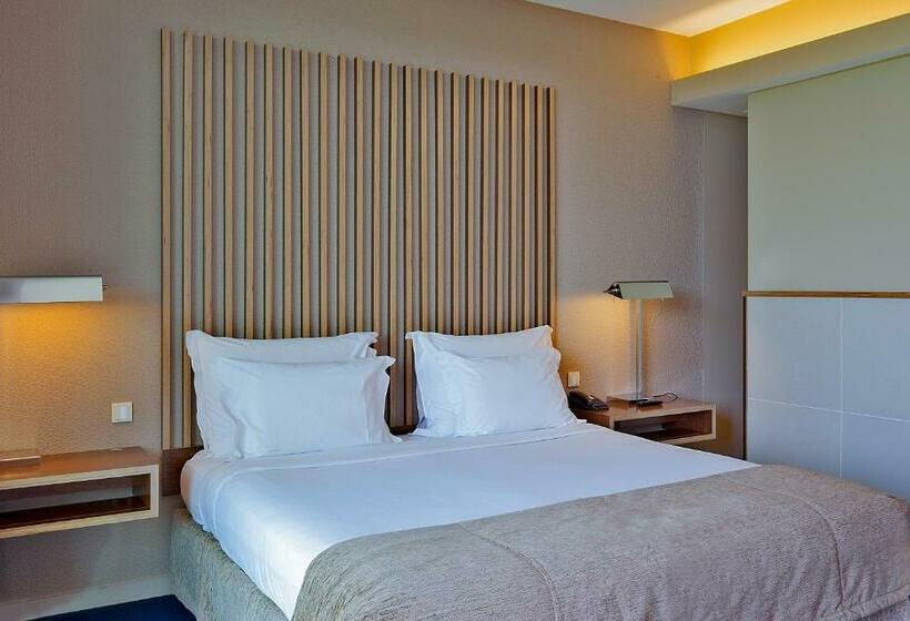 غرفة سوبيريور مطلّة علي البحر, Vidamar Resort Hotel Algarve